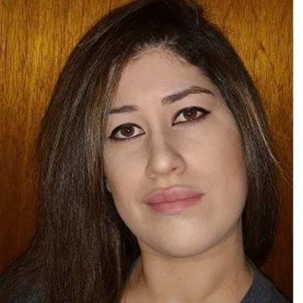 Meet your Posher, Alyssa